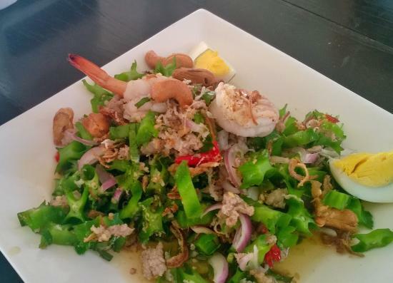 Ban Amphoe Seafood Restaurant